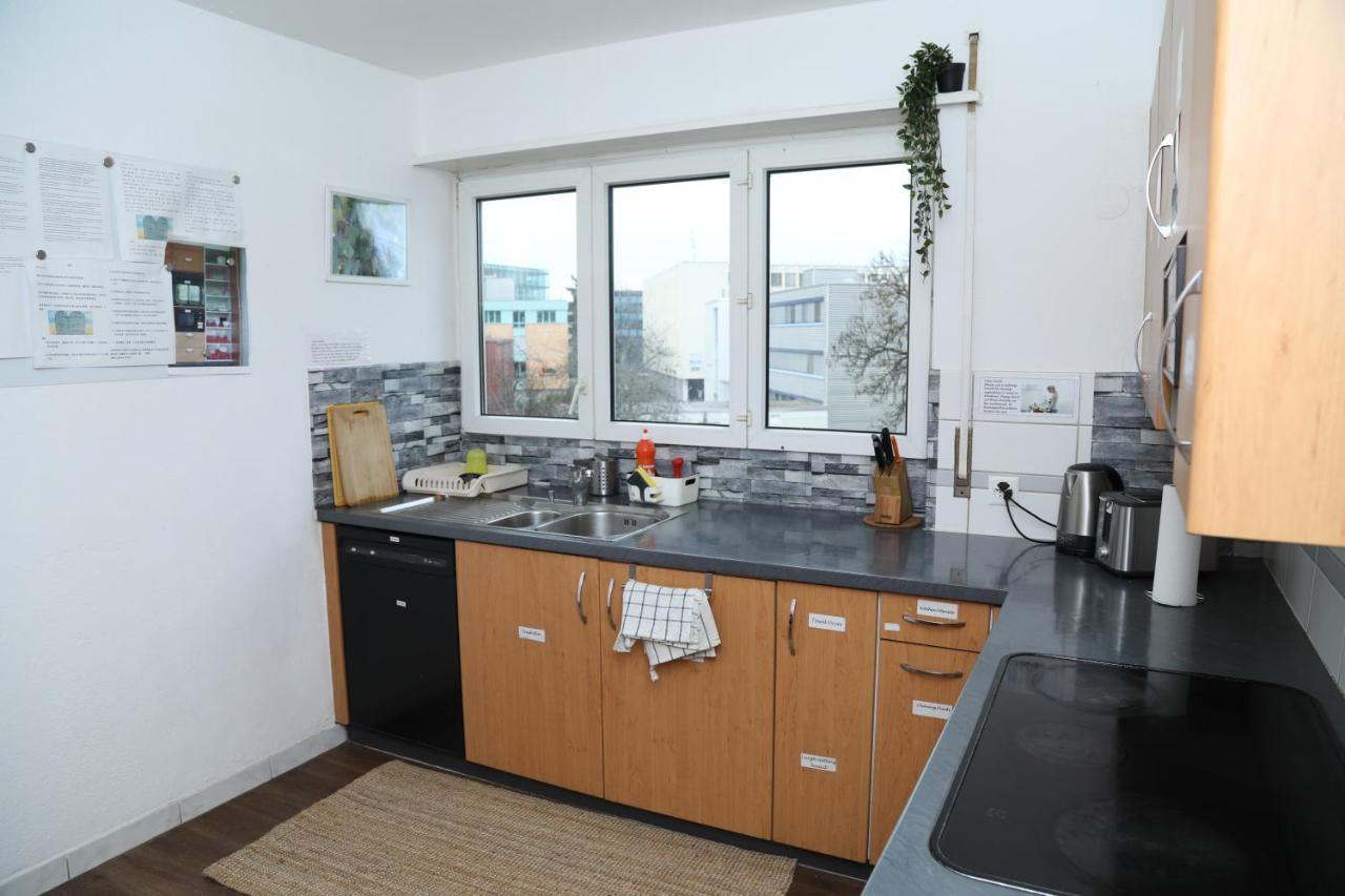Glatthall Opfikon-Glattbrugg Экстерьер фото