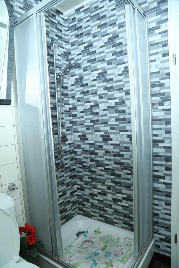 Glatthall Opfikon-Glattbrugg Экстерьер фото